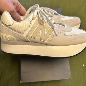 New Balance 574+